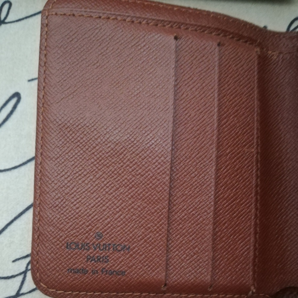 HOLD*Louis Vuitton Monogram Compact Bifold Wallet - Picture 4 of 8